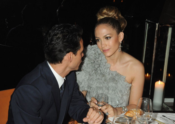 Jennifer Lopez pic #259649
