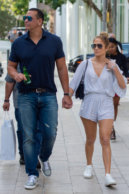 Jennifer Lopez pic #1079561