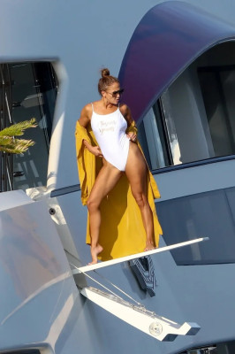 Jennifer Lopez pic #1175082
