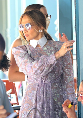 Jennifer Lopez pic #1309802