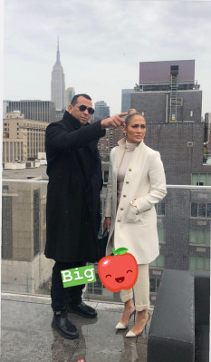 Jennifer Lopez pic #1124554
