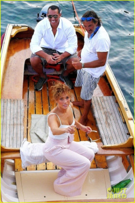 Jennifer Lopez pic #1059624