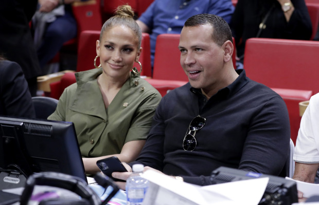 Jennifer Lopez pic #1195556