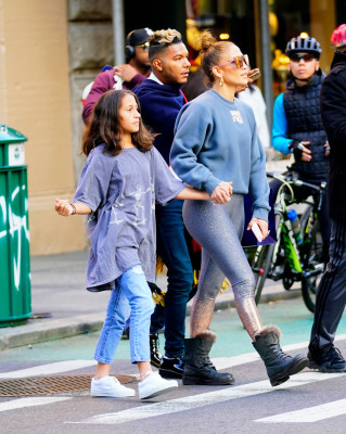 Jennifer Lopez pic #1185587