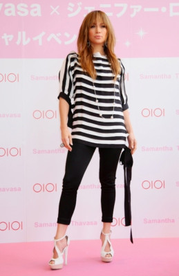 Jennifer Lopez pic #145042