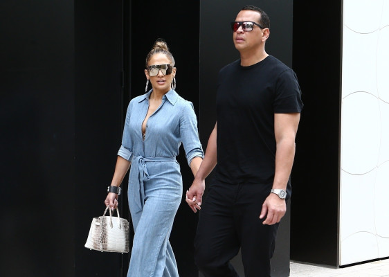 Jennifer Lopez pic #1126933