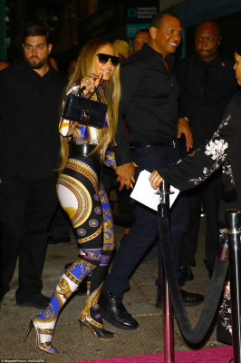 Jennifer Lopez pic #1060431