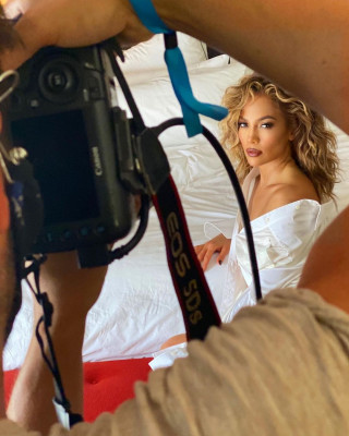 Jennifer Lopez pic #1234202