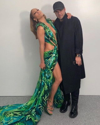Jennifer Lopez pic #1223928