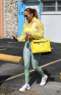 Jennifer Lopez pic #1110219