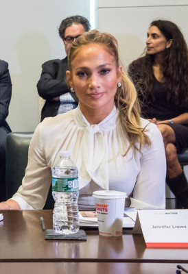 Jennifer Lopez pic #1017500