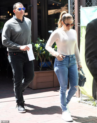 Jennifer Lopez pic #1141294