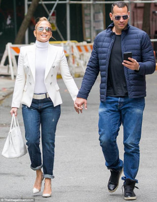 Jennifer Lopez pic #1034768