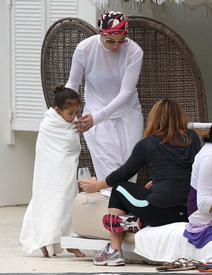 Jennifer Lopez pic #617059