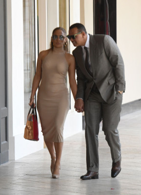 Jennifer Lopez pic #1010645
