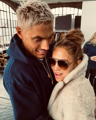 Jennifer Lopez pic #1211347