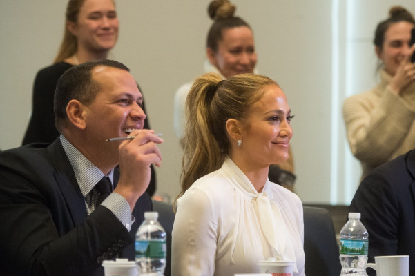 Jennifer Lopez pic #1017504