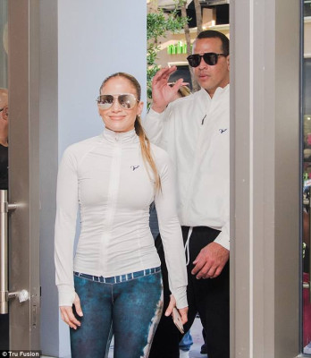 Jennifer Lopez pic #1030116