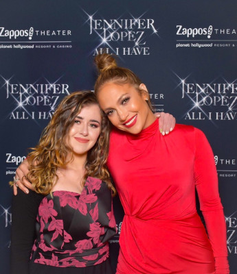 Jennifer Lopez pic #1039051