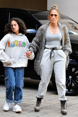 Jennifer Lopez pic #1208383