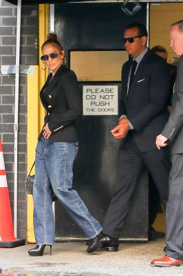 Jennifer Lopez pic #1035829