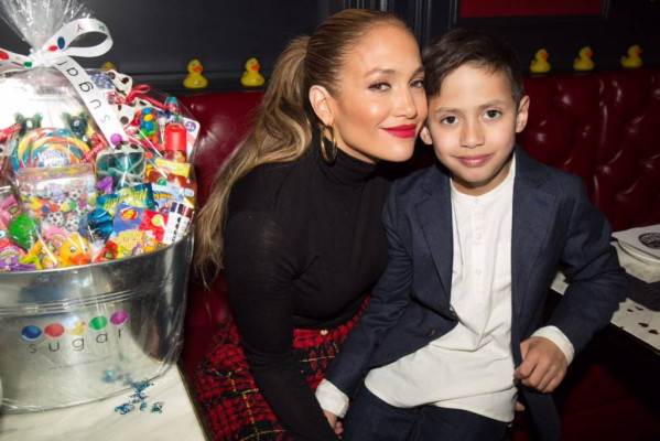 Jennifer Lopez pic #1017496