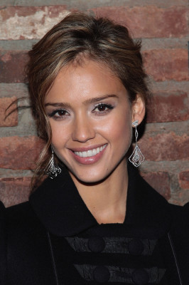 Jessica Alba pic #125023