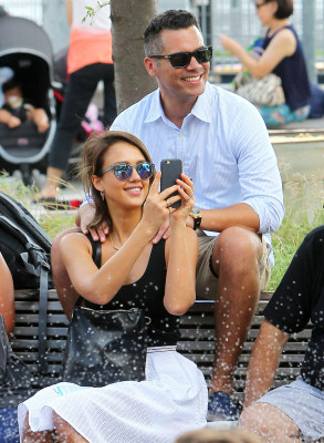 Jessica Alba pic #781695