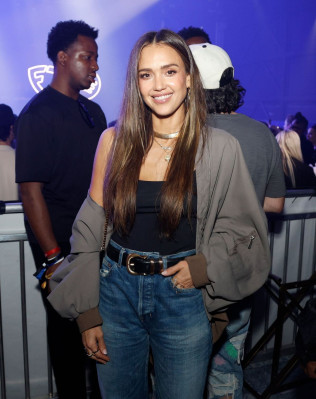 photo 12 in Jessica Alba gallery [id1368689] 2025-04-01 00:00:00