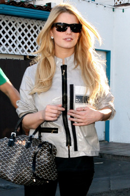 Jessica Simpson pic #130595