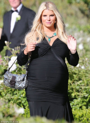 photo 4 in Jessica Simpson gallery [id615329] 2013-07-04 00:00:00