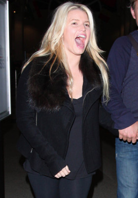Jessica Simpson pic #353259