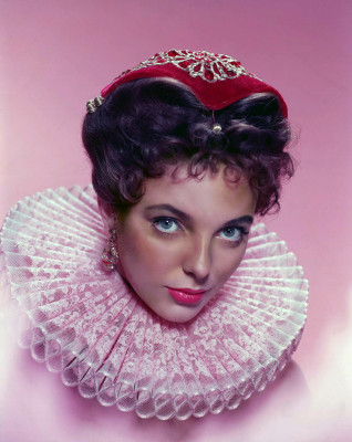 Joan Collins pic #182430
