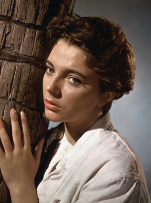 Joan Collins pic #386379