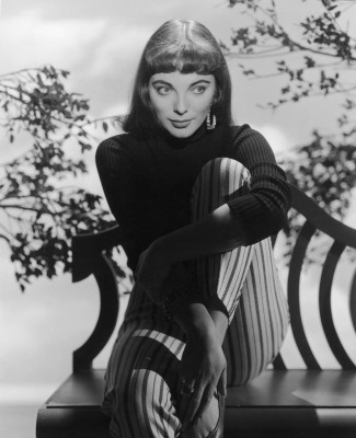 Joan Collins pic #155141