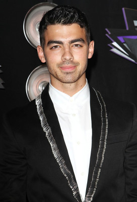 Joe Jonas pic #444955