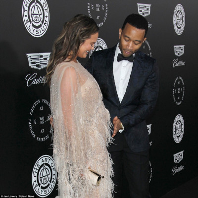 photo 10 in John Legend gallery [id996167] 2018-01-08 00:00:00