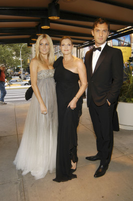 Jude Law pic #68481