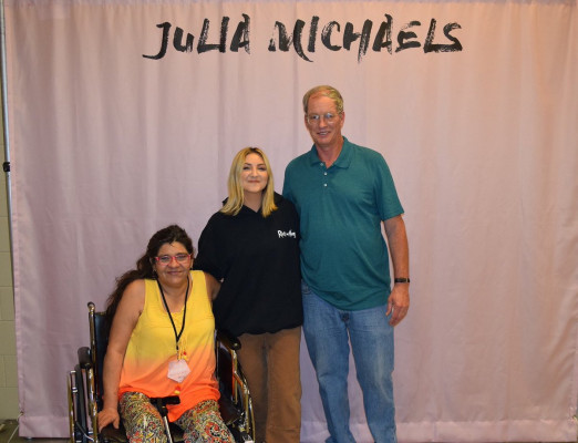 photo 5 in Julia Michaels gallery [id1141240] 2019-06-04 00:00:00