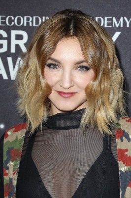 Julia Michaels pic #1033134