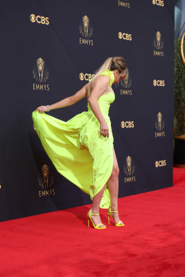 photo 14 in Kaley Cuoco gallery [id1271127] 2021-09-24 00:00:00