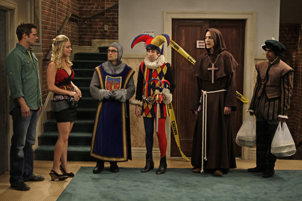 Kaley Cuoco pic #683097