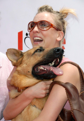 photo 3 in Kaley Cuoco gallery [id72112] -0001-11-30 00:00:00