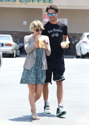 Kaley Cuoco pic #716302