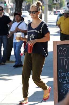 Kaley Cuoco pic #642327