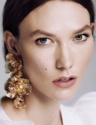 photo 8 in Karlie Kloss gallery [id1367886] 2025-03-18 00:00:00