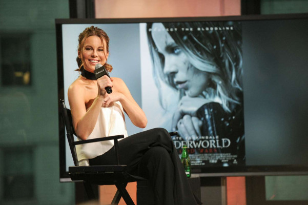 Kate Beckinsale pic #900923