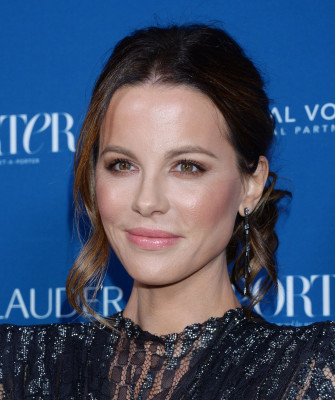 Kate Beckinsale pic #1074015