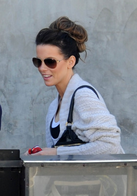 Kate Beckinsale pic #452623