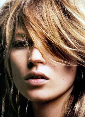 photo 14 in Kate Moss gallery [id37068] -0001-11-30 00:00:00